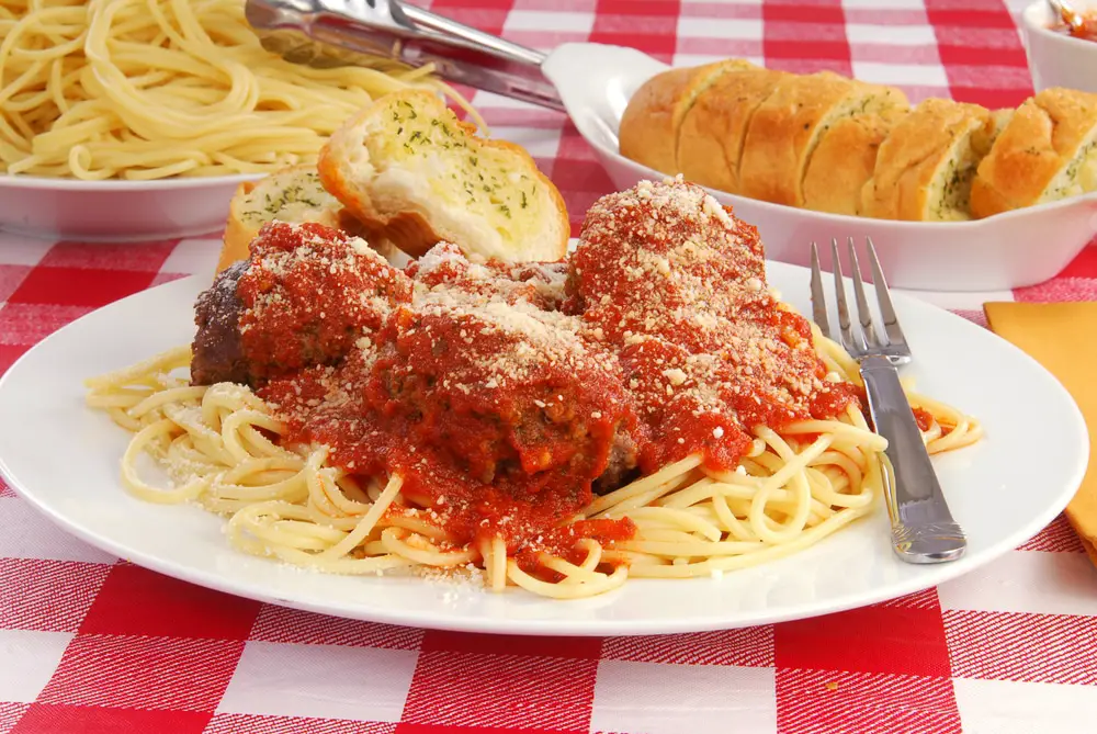 how-to-thicken-spaghetti-sauce-like-pro-5-quick-easy-ways